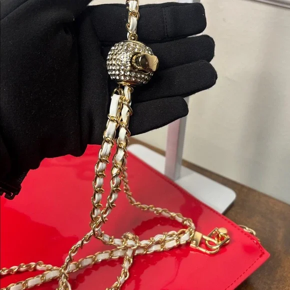 VALENTINO VOCE VIVA Red Patent Clutch with Elegant Gold Crossbody Chain - Picture 9 of 14